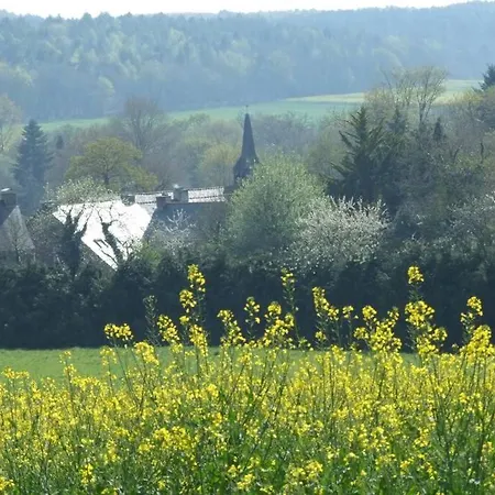 בקתה Chalet La Hulotte Foret De Broceliande *